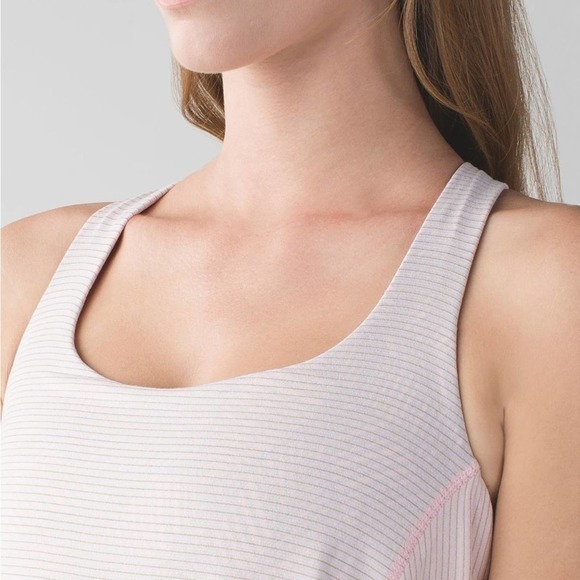 Lululemon Wild Tank Blush Quartz / Banana Leaf Blush Quartz / Silver Spoon - Picture 4 of 11